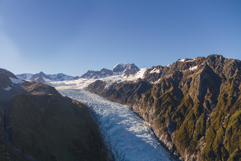 Heartland Hotel Fox Glacier Exterior photo