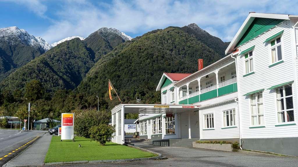 Heartland Hotel Fox Glacier Exterior photo