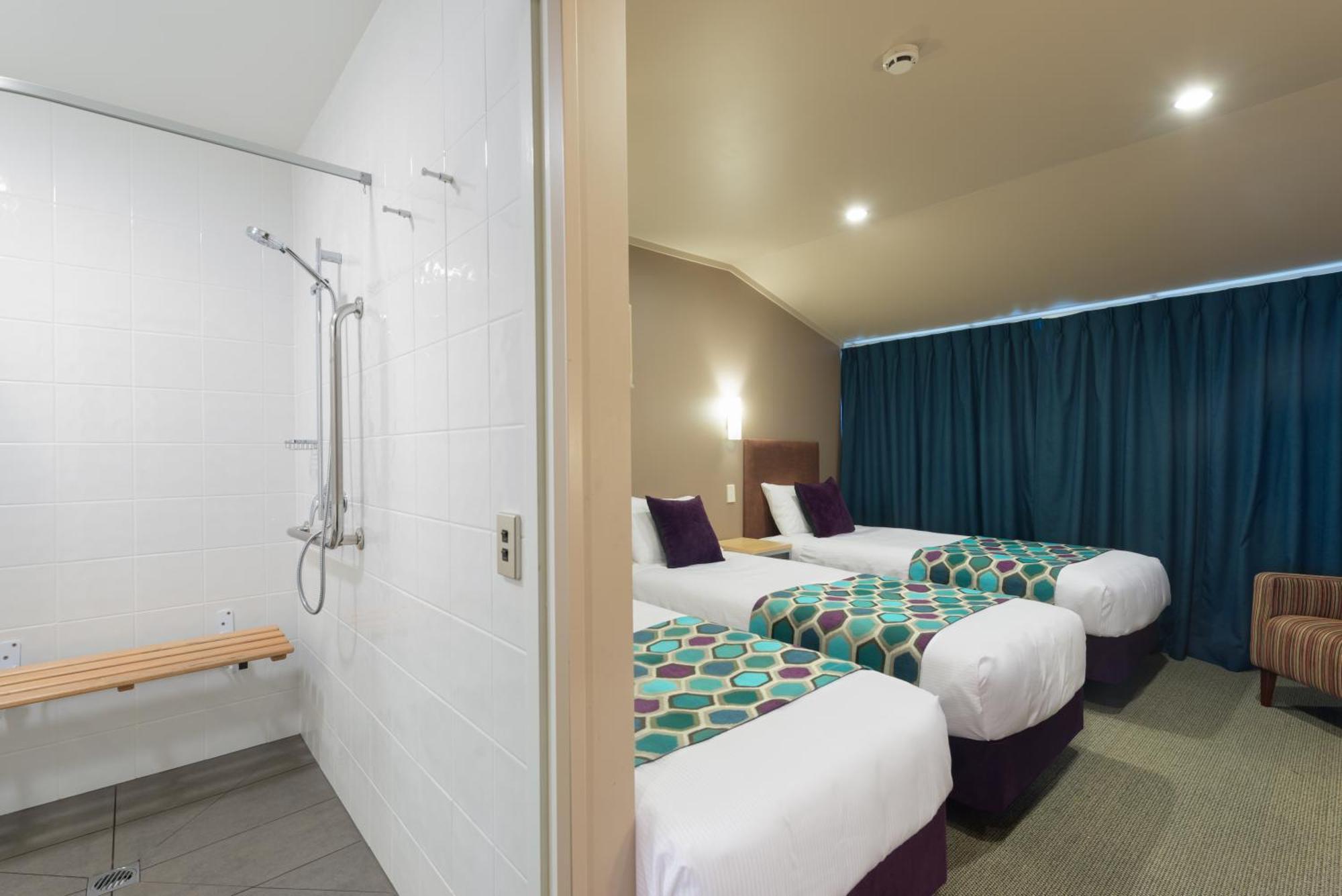 Heartland Hotel Fox Glacier Exterior photo