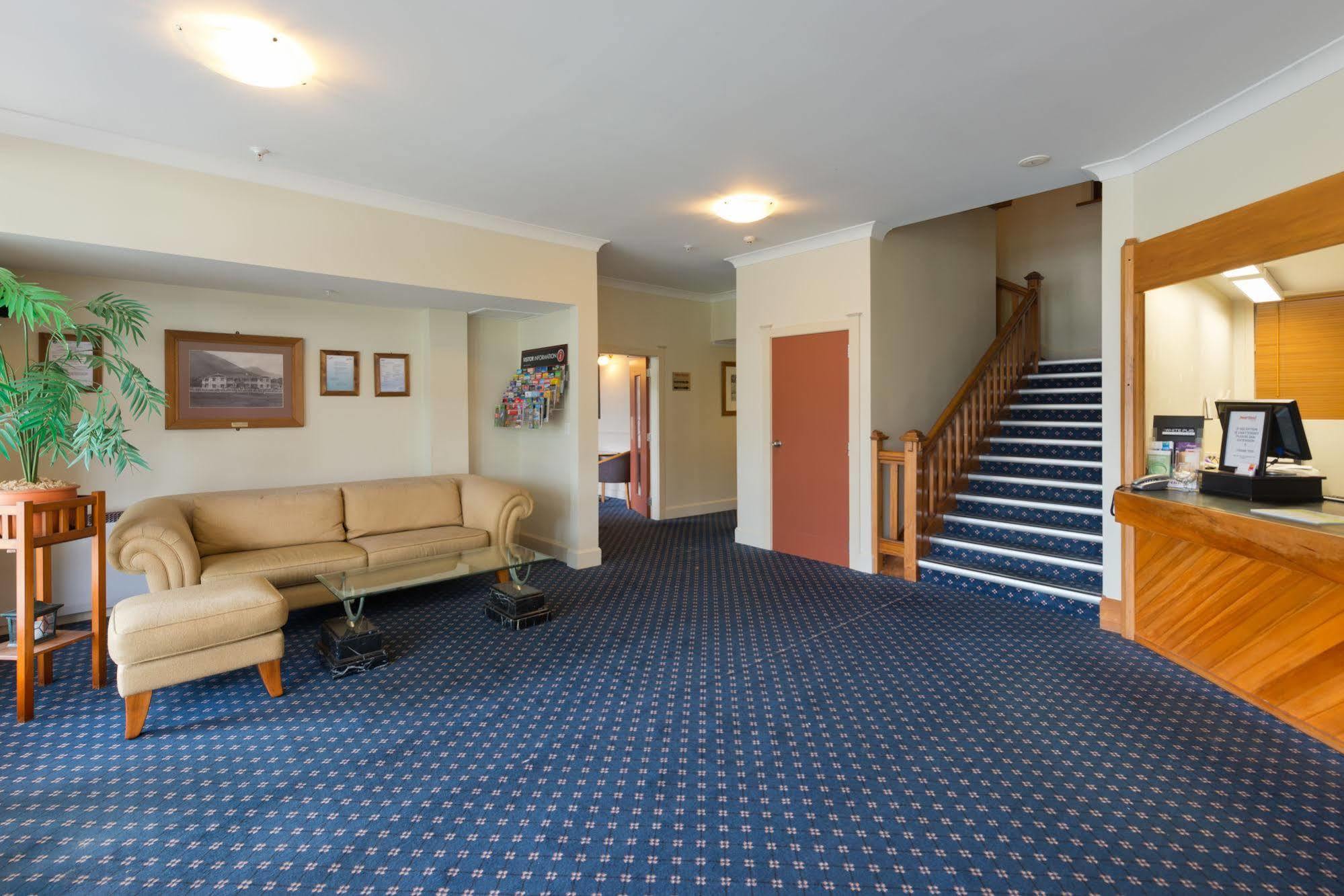 Heartland Hotel Fox Glacier Exterior photo